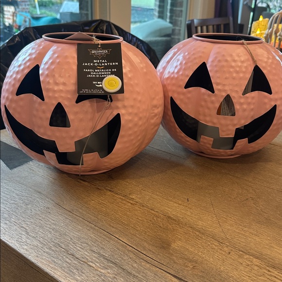 Two Metal Pink Jack-O'-Lantern with battery operated  Candles - Picture 1 of 6